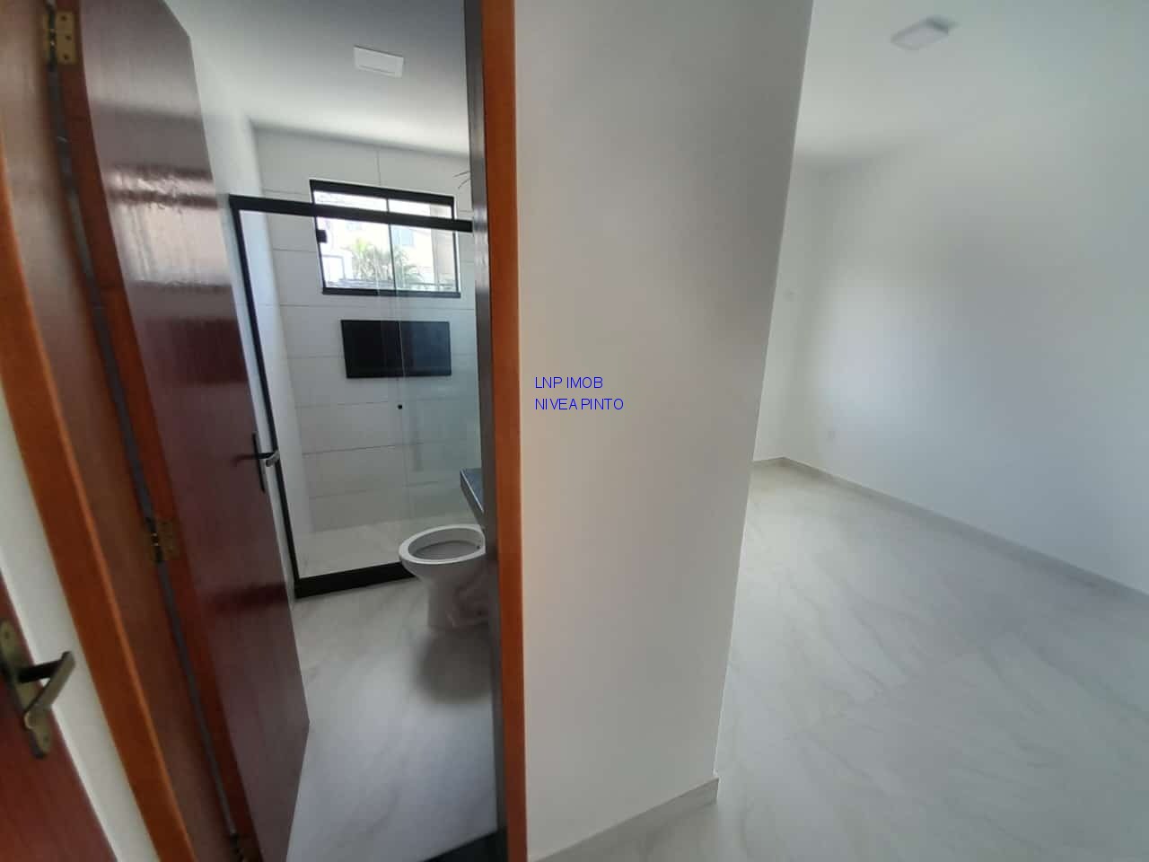 Casa à venda com 2 quartos, 200m² - Foto 9