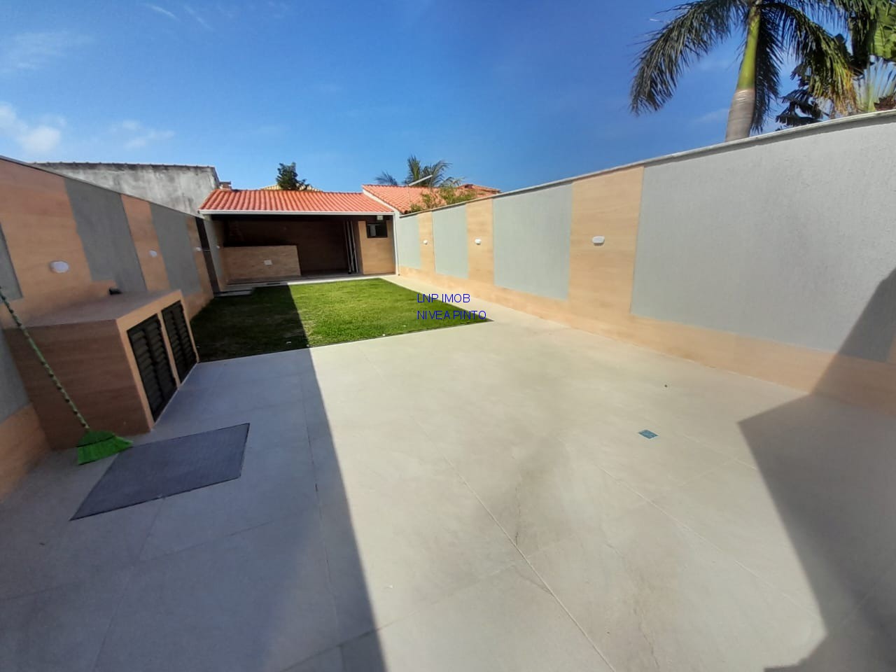 Casa à venda com 2 quartos, 360m² - Foto 3