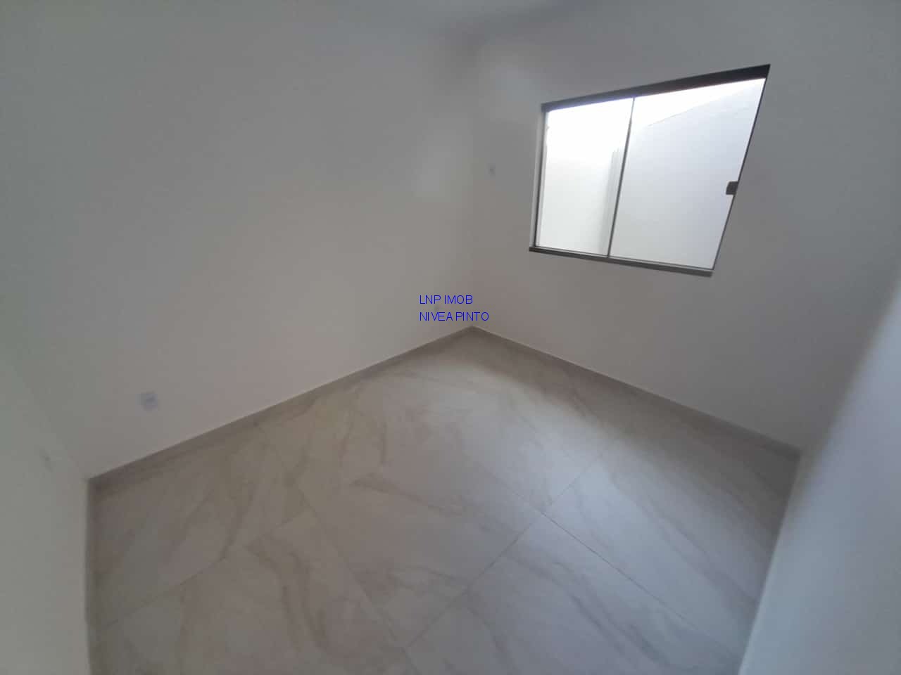 Casa à venda com 2 quartos, 200m² - Foto 12