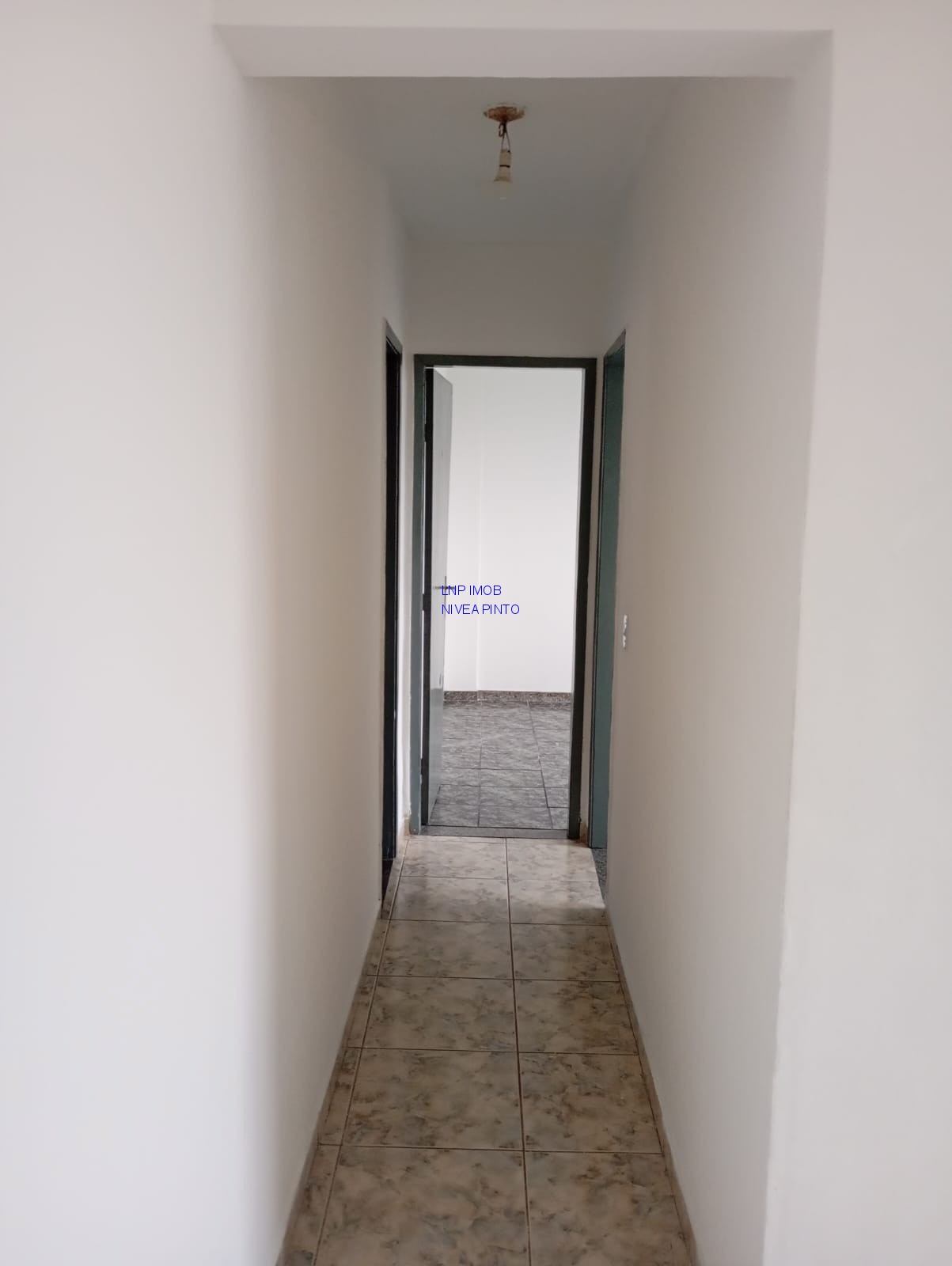 Apartamento à venda com 2 quartos, 84m² - Foto 11