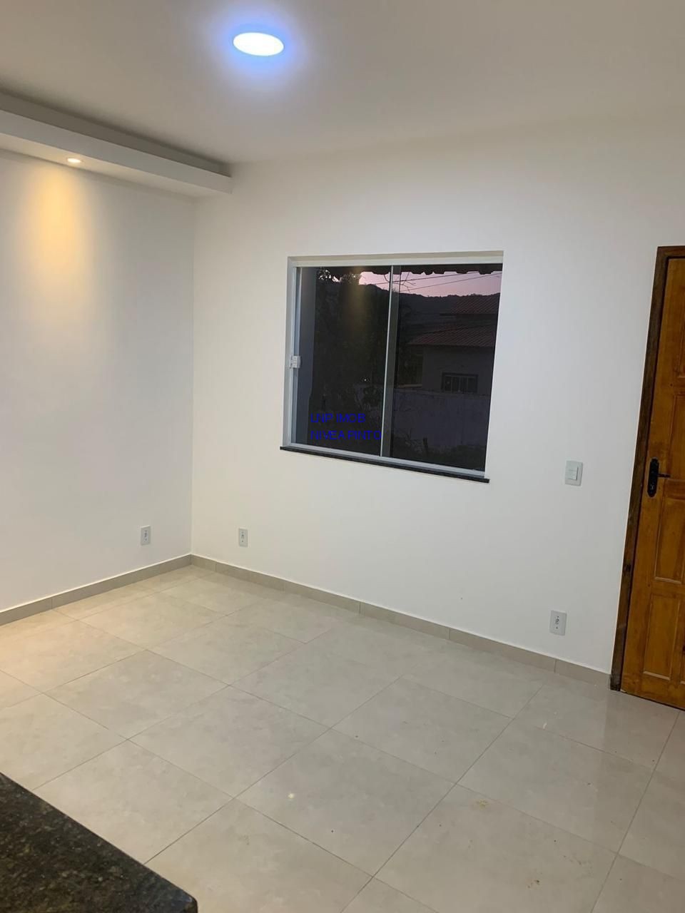 Casa à venda com 2 quartos, 480m² - Foto 2