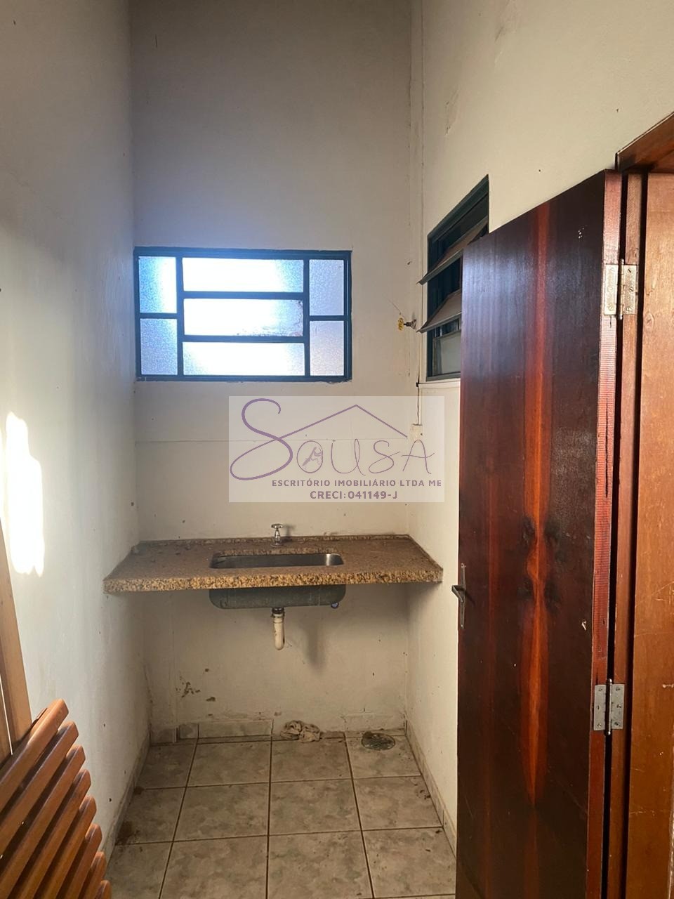 Casa à venda com 3 quartos, 270m² - Foto 3