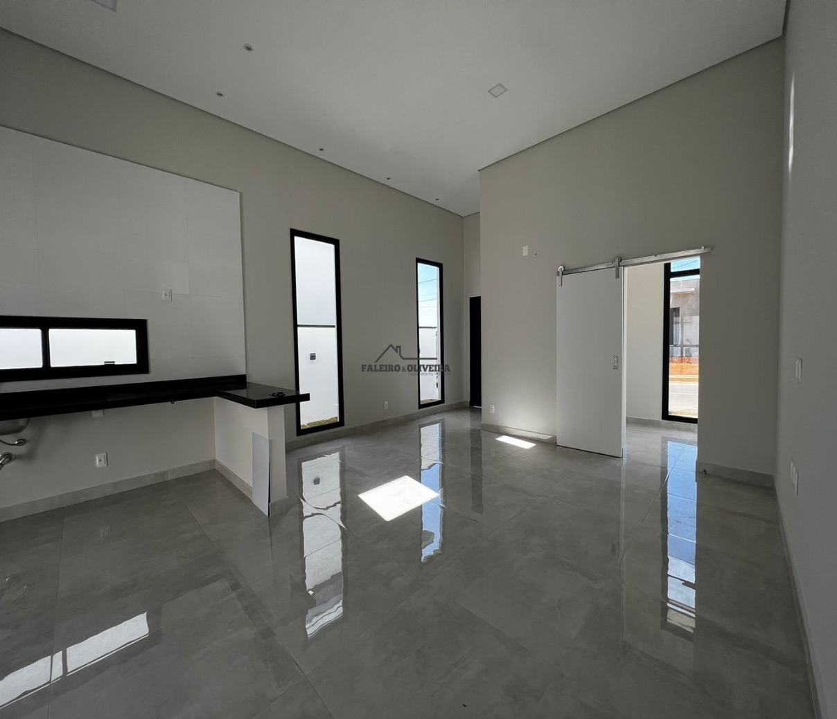 Casa, 3 quartos, 160 m² - Foto 2