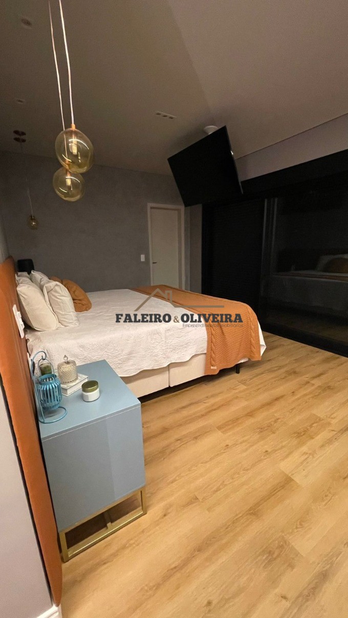 Casa à venda com 3 quartos, 250m² - Foto 5