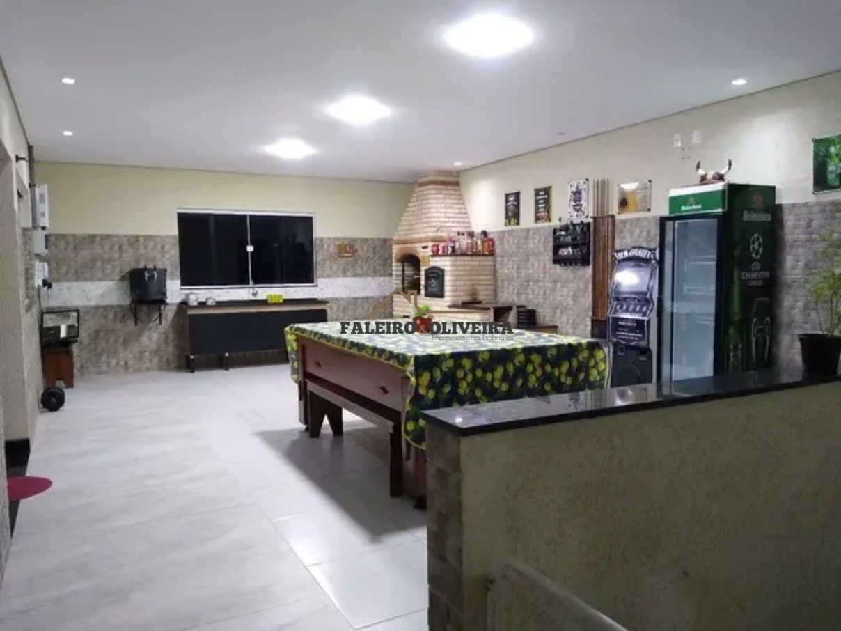 Casa à venda com 3 quartos, 430m² - Foto 4