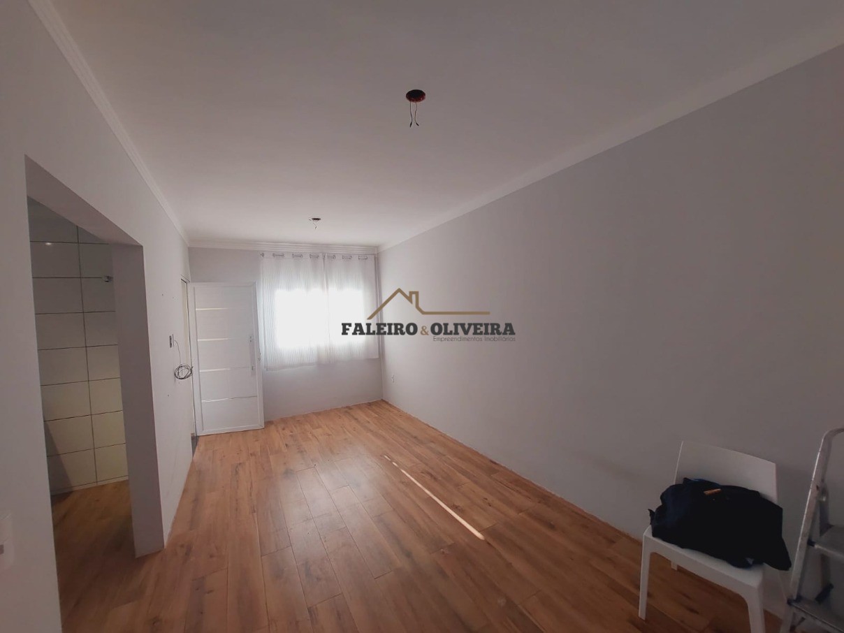 Casa à venda com 3 quartos, 93m² - Foto 6