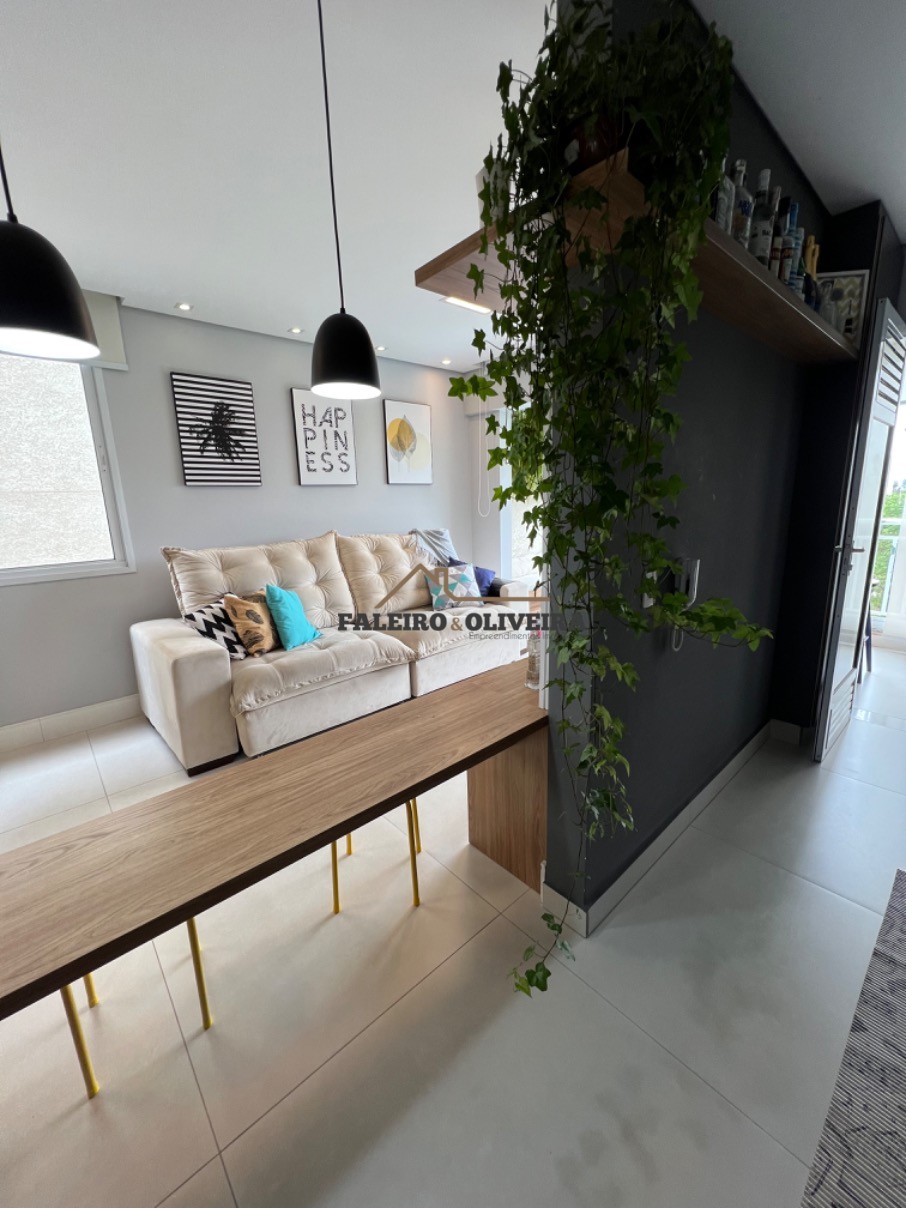 Apartamento à venda com 2 quartos, 80m² - Foto 7