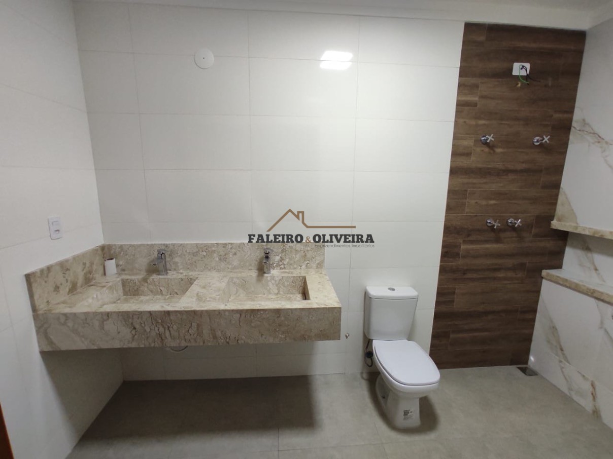 Casa à venda com 3 quartos, 195m² - Foto 13