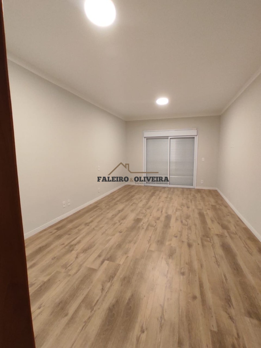 Casa à venda com 3 quartos, 195m² - Foto 18