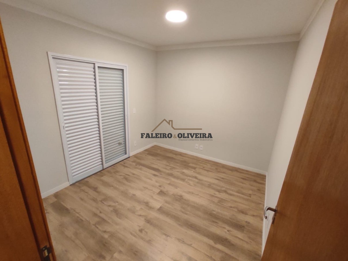 Casa à venda com 3 quartos, 195m² - Foto 16