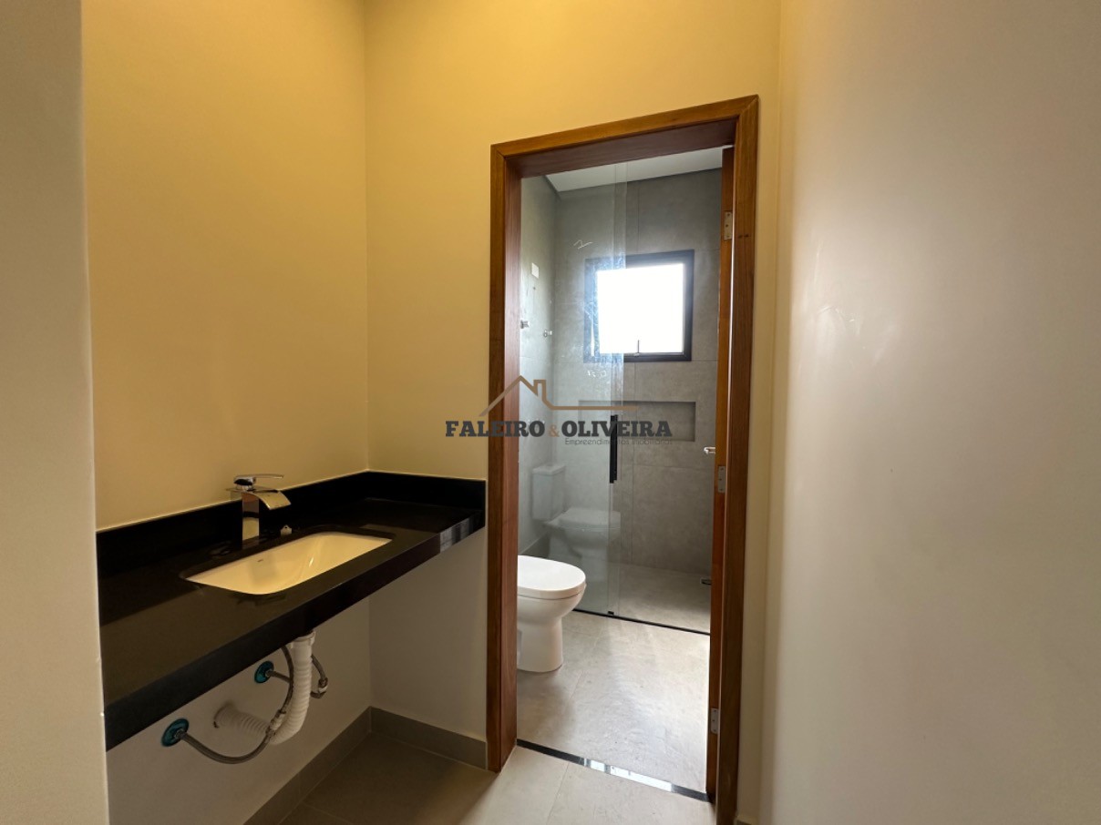 Casa à venda com 3 quartos, 202m² - Foto 18