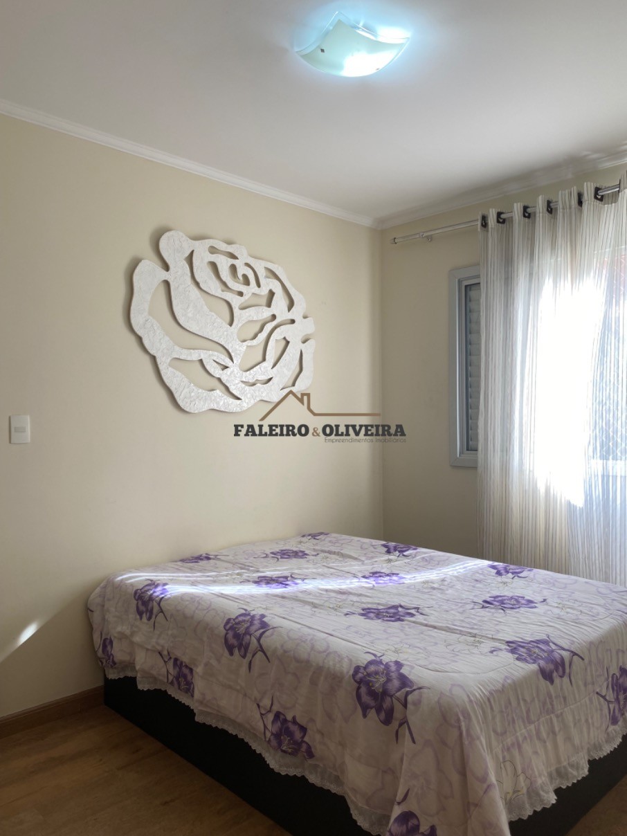 Apartamento à venda com 2 quartos, 64m² - Foto 3