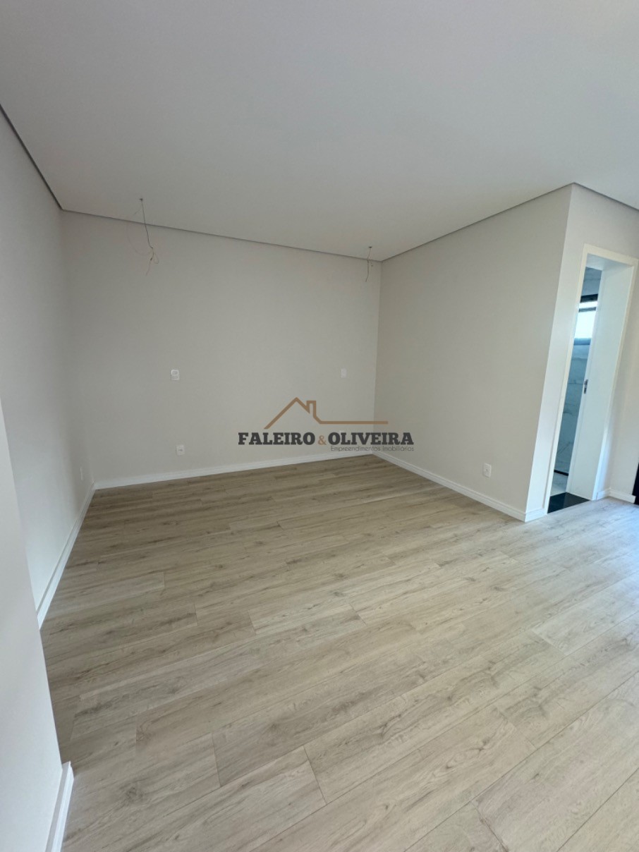 Casa à venda com 3 quartos, 256m² - Foto 10