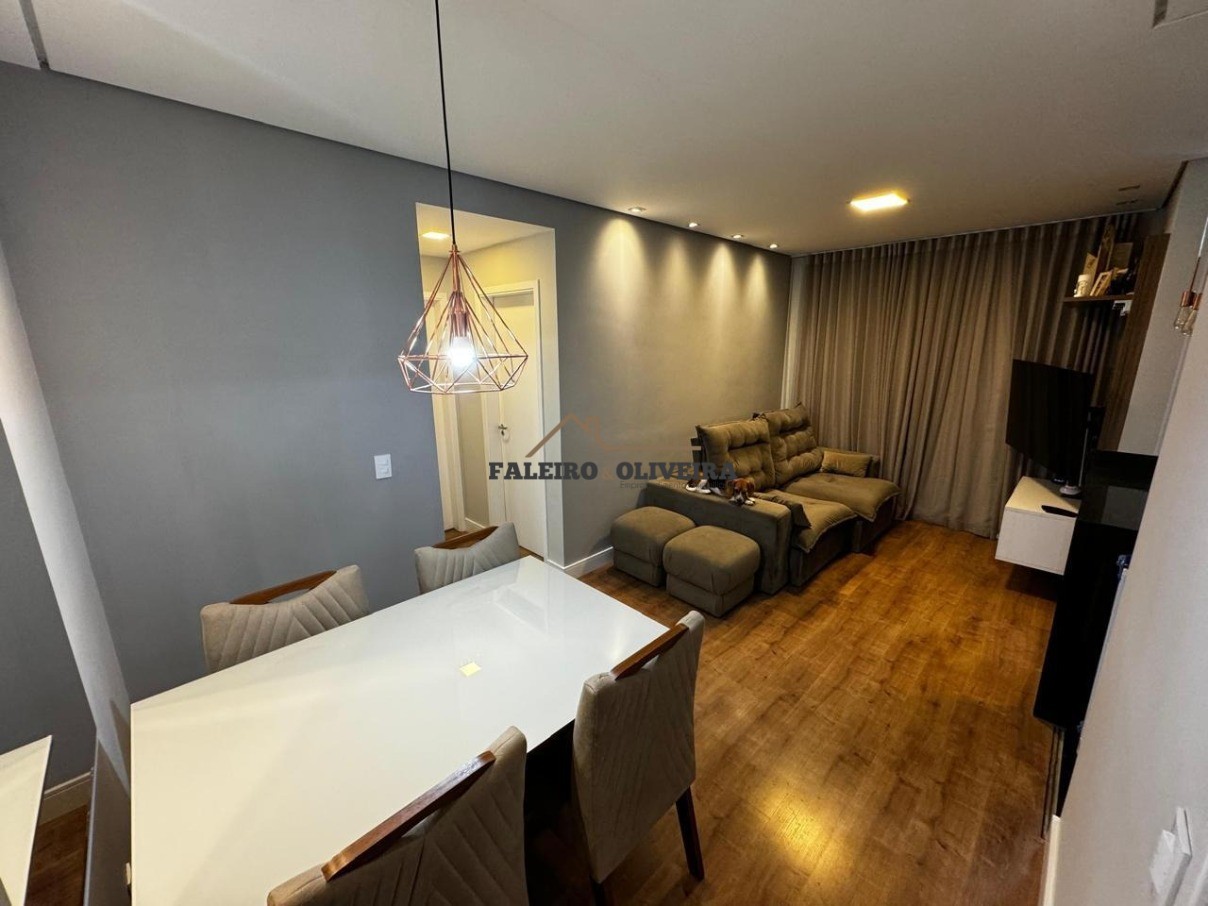 Apartamento à venda com 2 quartos, 66m² - Foto 5