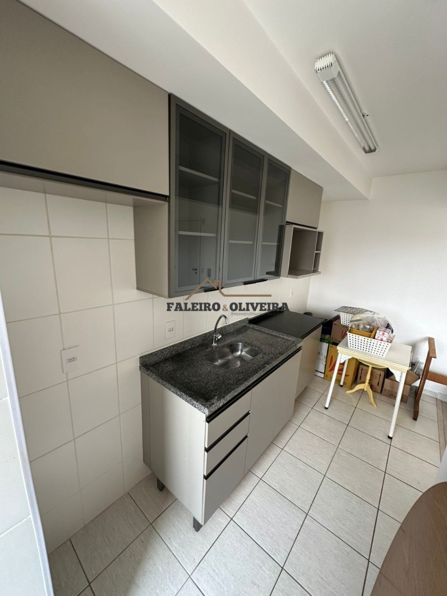 Apartamento à venda com 2 quartos, 52m² - Foto 2