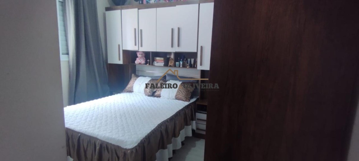 Apartamento à venda com 2 quartos, 50m² - Foto 4