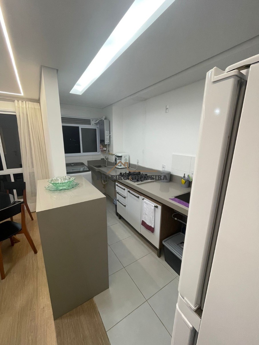 Apartamento à venda com 3 quartos, 64m² - Foto 9