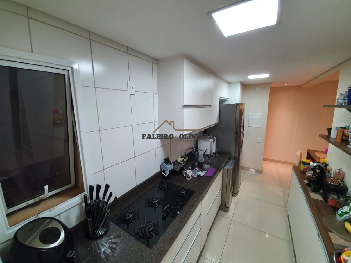 Apartamento à venda com 2 quartos, 79m² - Foto 15