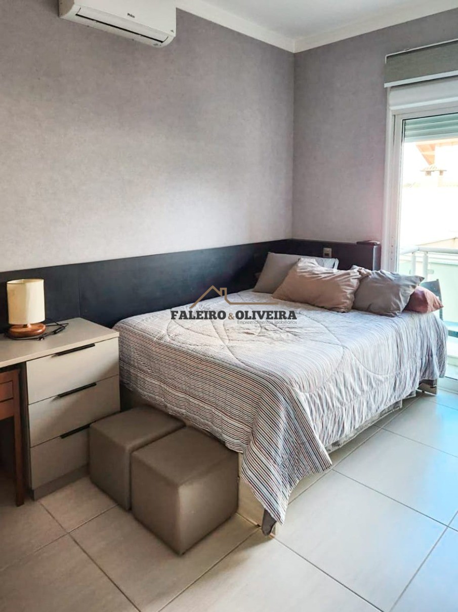 Casa à venda com 3 quartos, 239m² - Foto 12