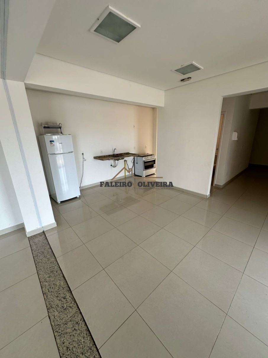 Apartamento à venda com 2 quartos, 69m² - Foto 17