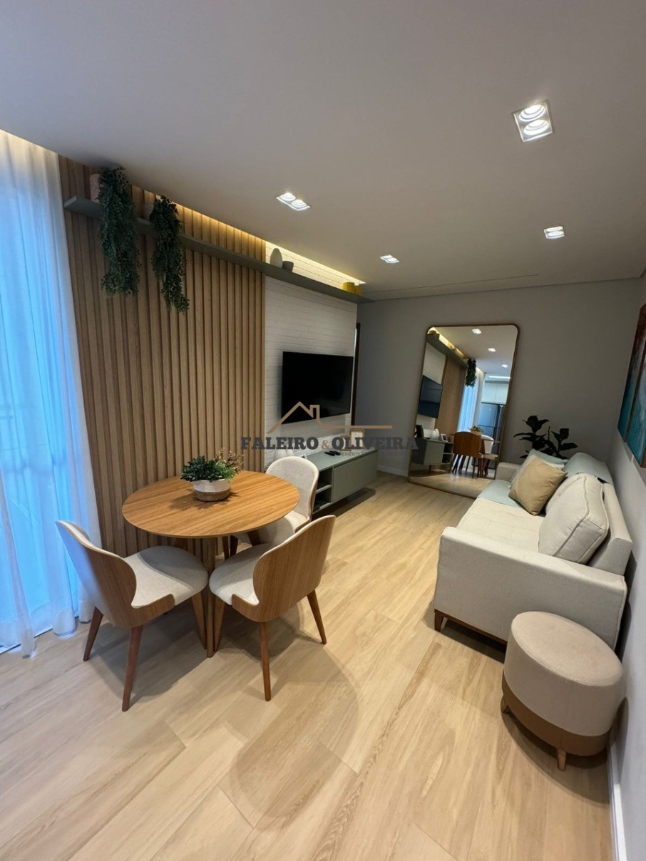 Apartamento à venda com 2 quartos, 55m² - Foto 1