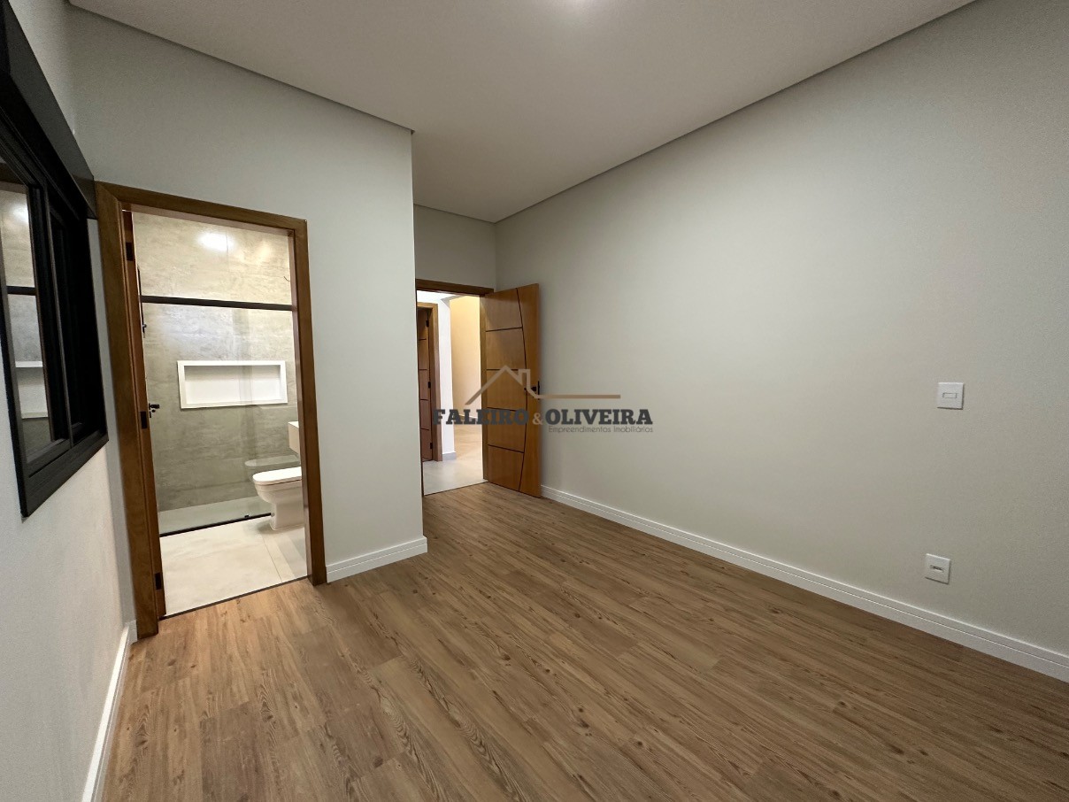 Casa à venda com 3 quartos, 196m² - Foto 20