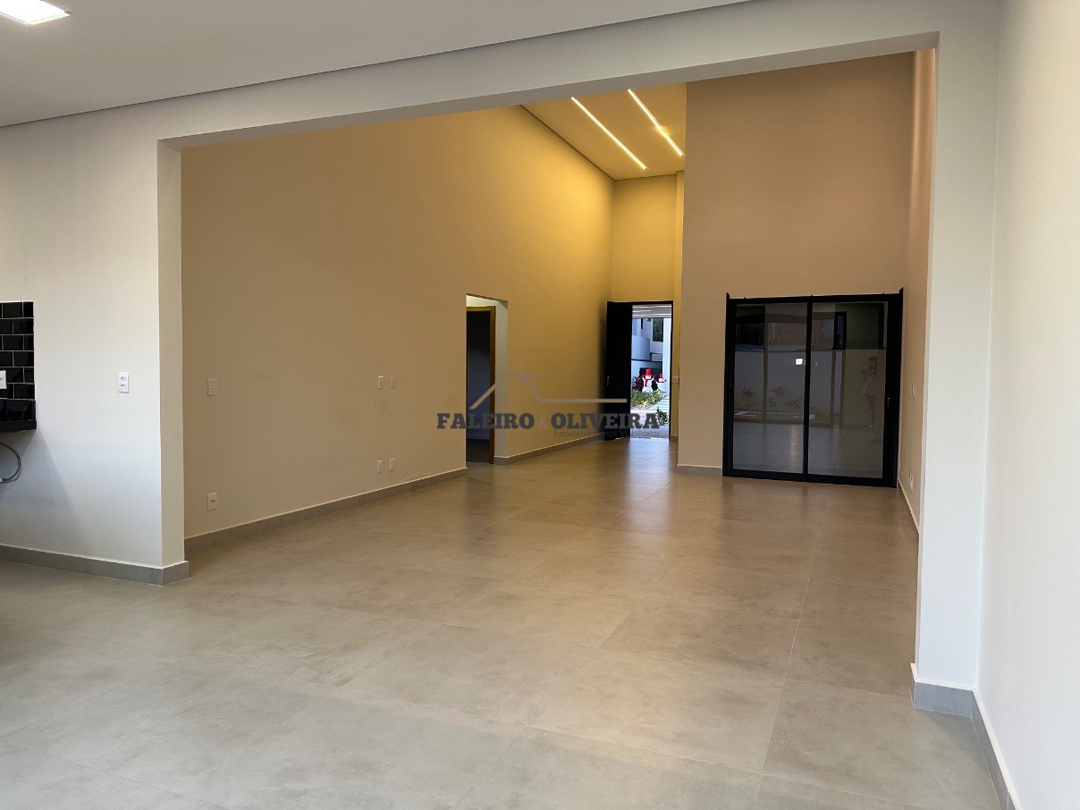 Casa à venda com 3 quartos, 196m² - Foto 15