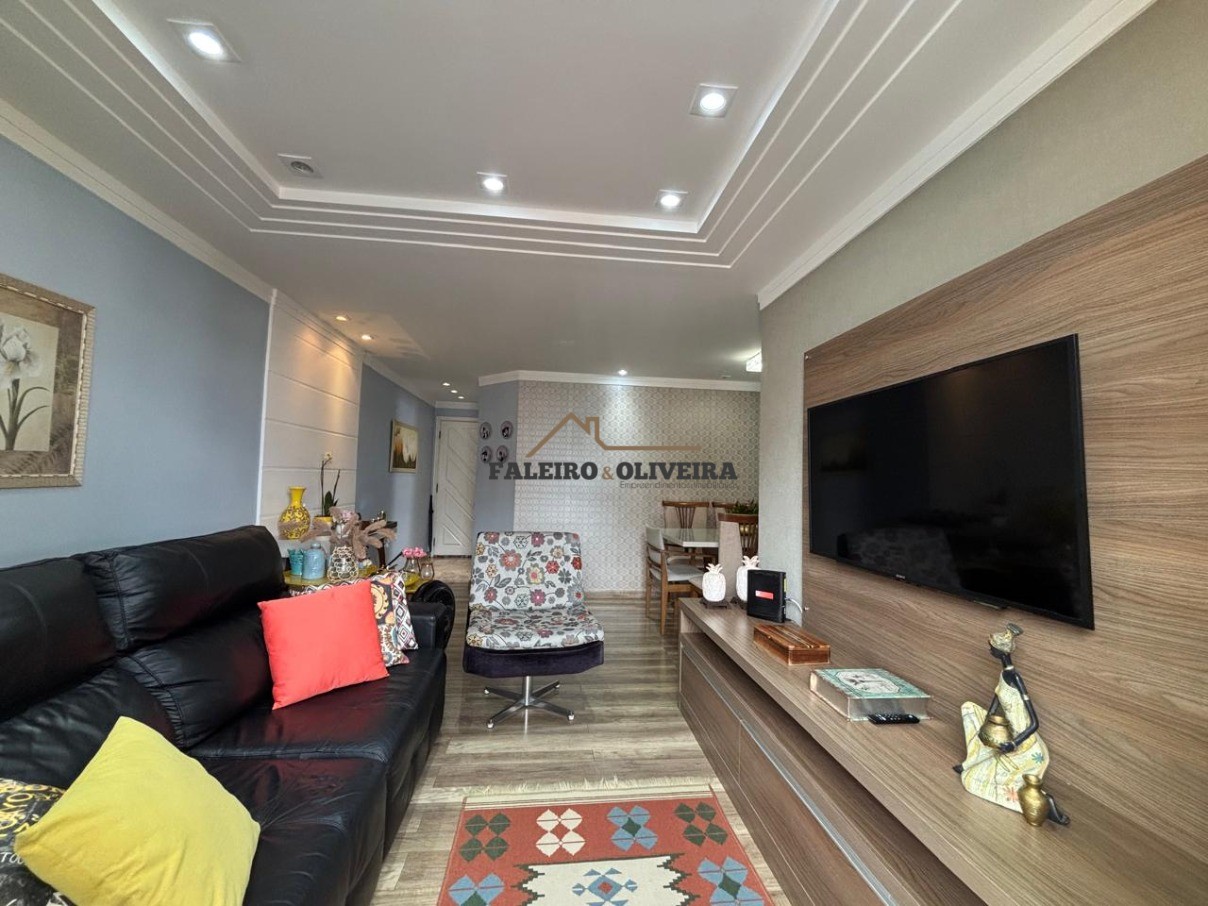 Apartamento, 3 quartos, 100 m² - Foto 1
