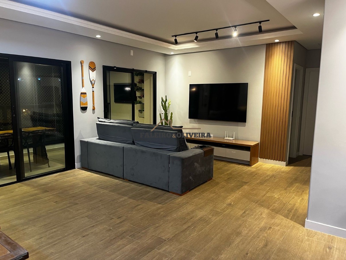 Apartamento, 3 quartos, 141 m² - Foto 2