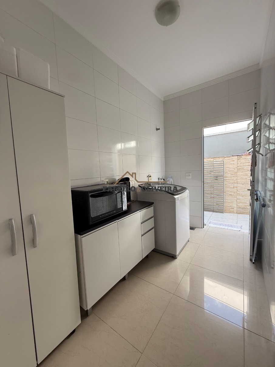 Casa, 3 quartos, 235 m² - Foto 15