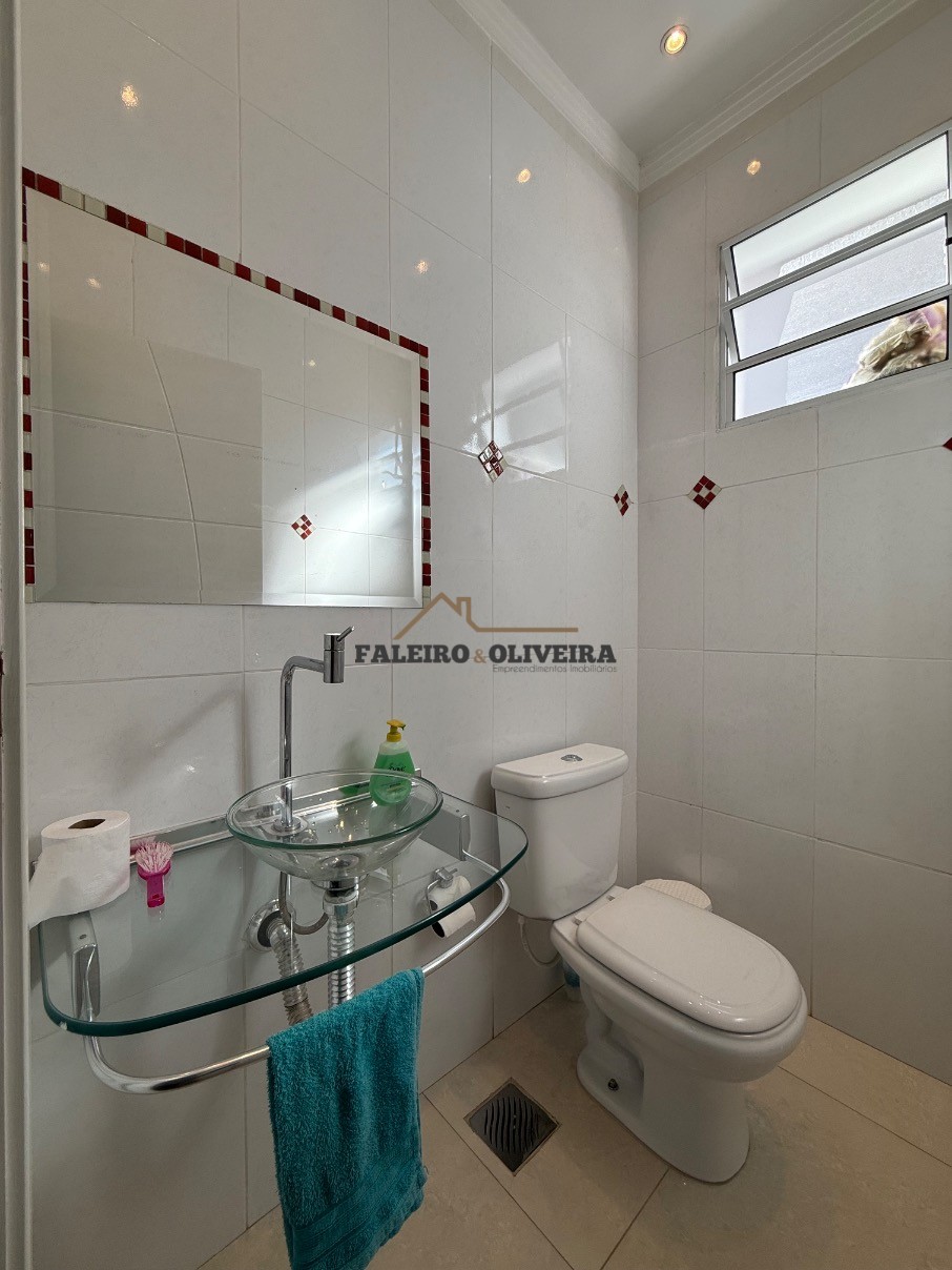 Casa, 3 quartos, 235 m² - Foto 5