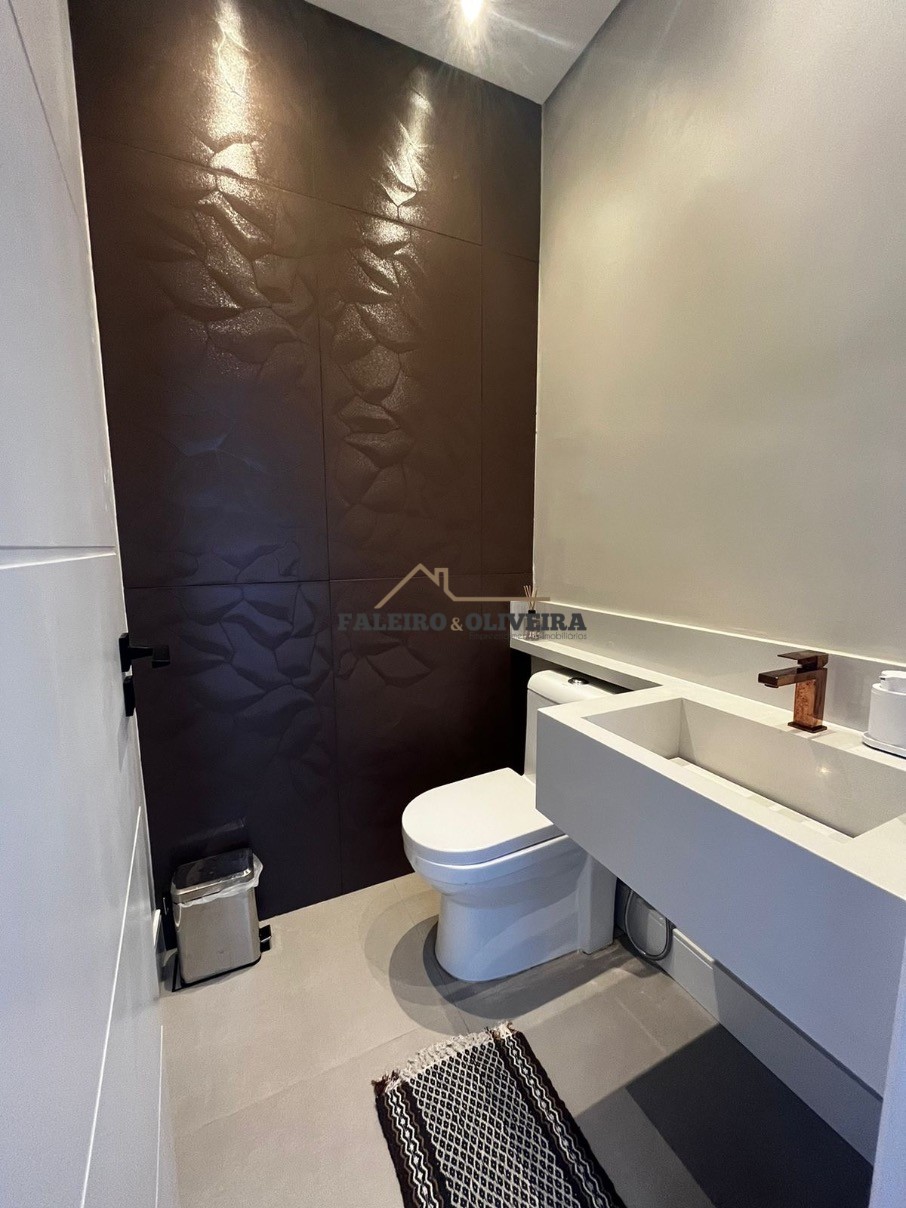 Casa, 3 quartos, 242 m² - Foto 9