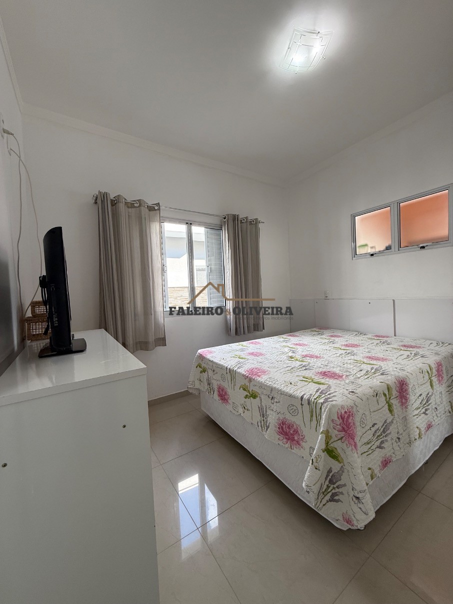 Casa, 3 quartos, 235 m² - Foto 12