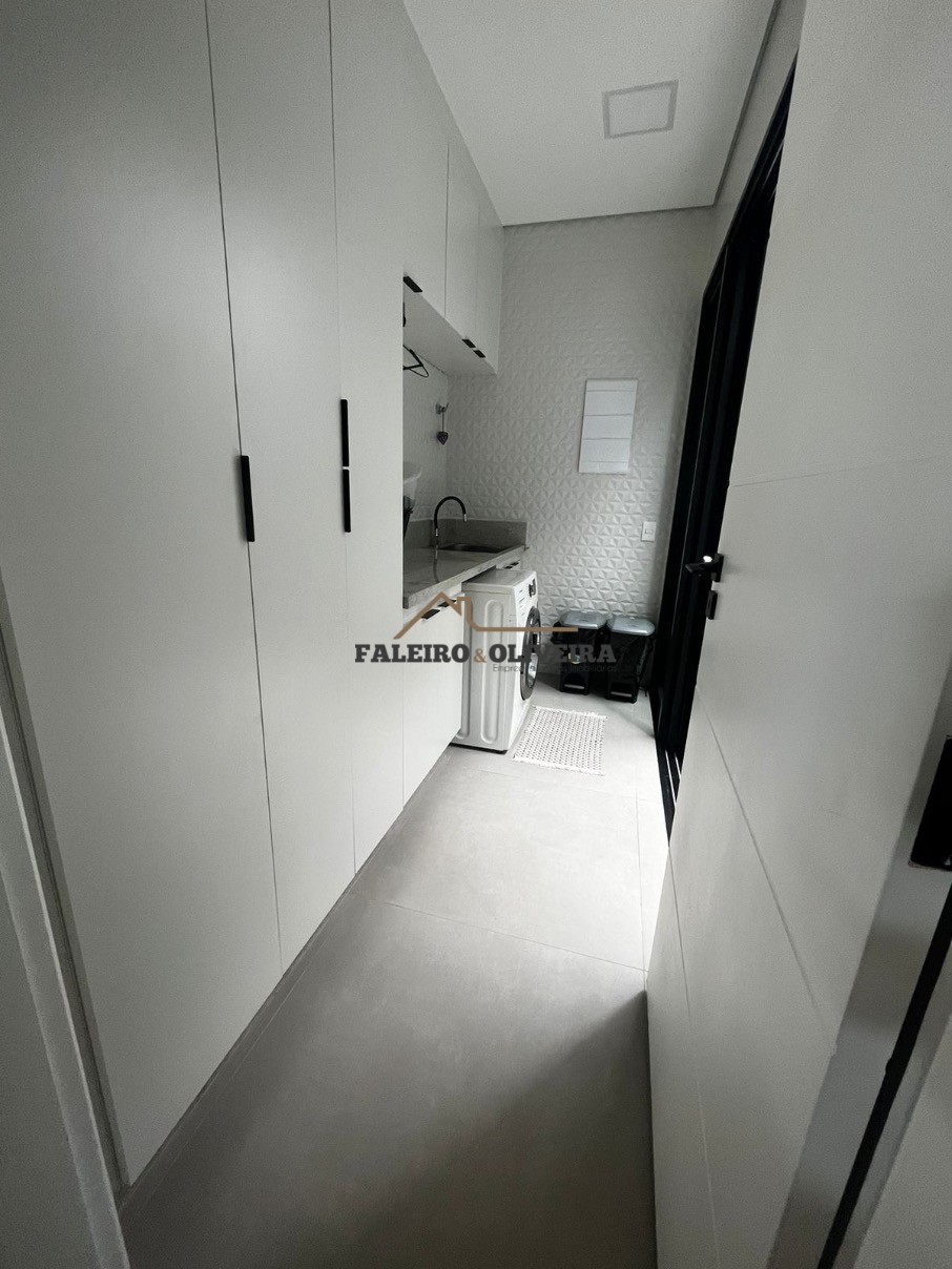 Casa, 3 quartos, 242 m² - Foto 12