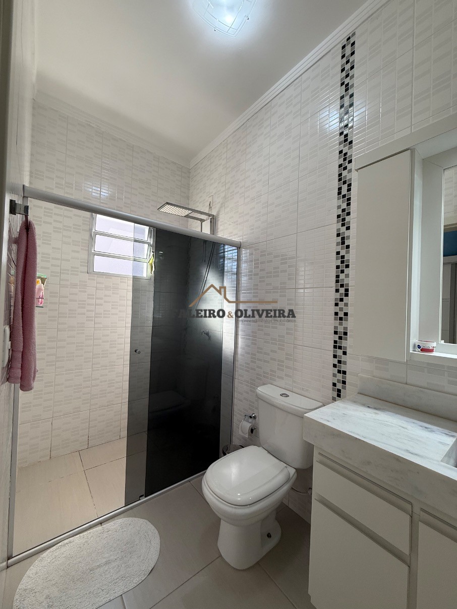 Casa, 3 quartos, 235 m² - Foto 11