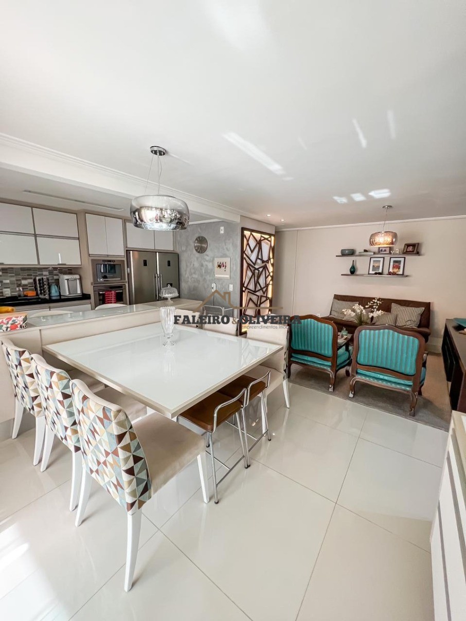 Apartamento, 3 quartos, 131 m² - Foto 2