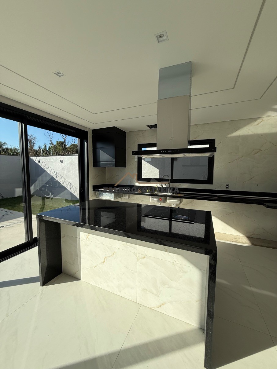 Casa, 4 quartos, 282 m² - Foto 8