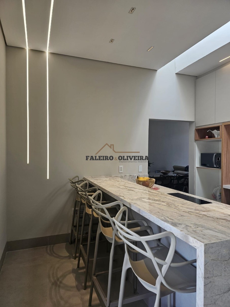 Casa, 4 quartos, 194 m² - Foto 6