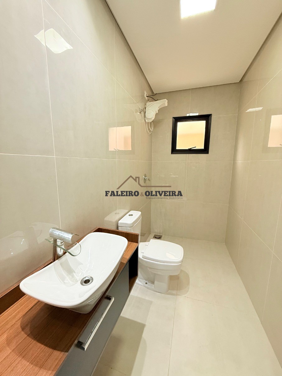 Casa, 4 quartos, 230 m² - Foto 23