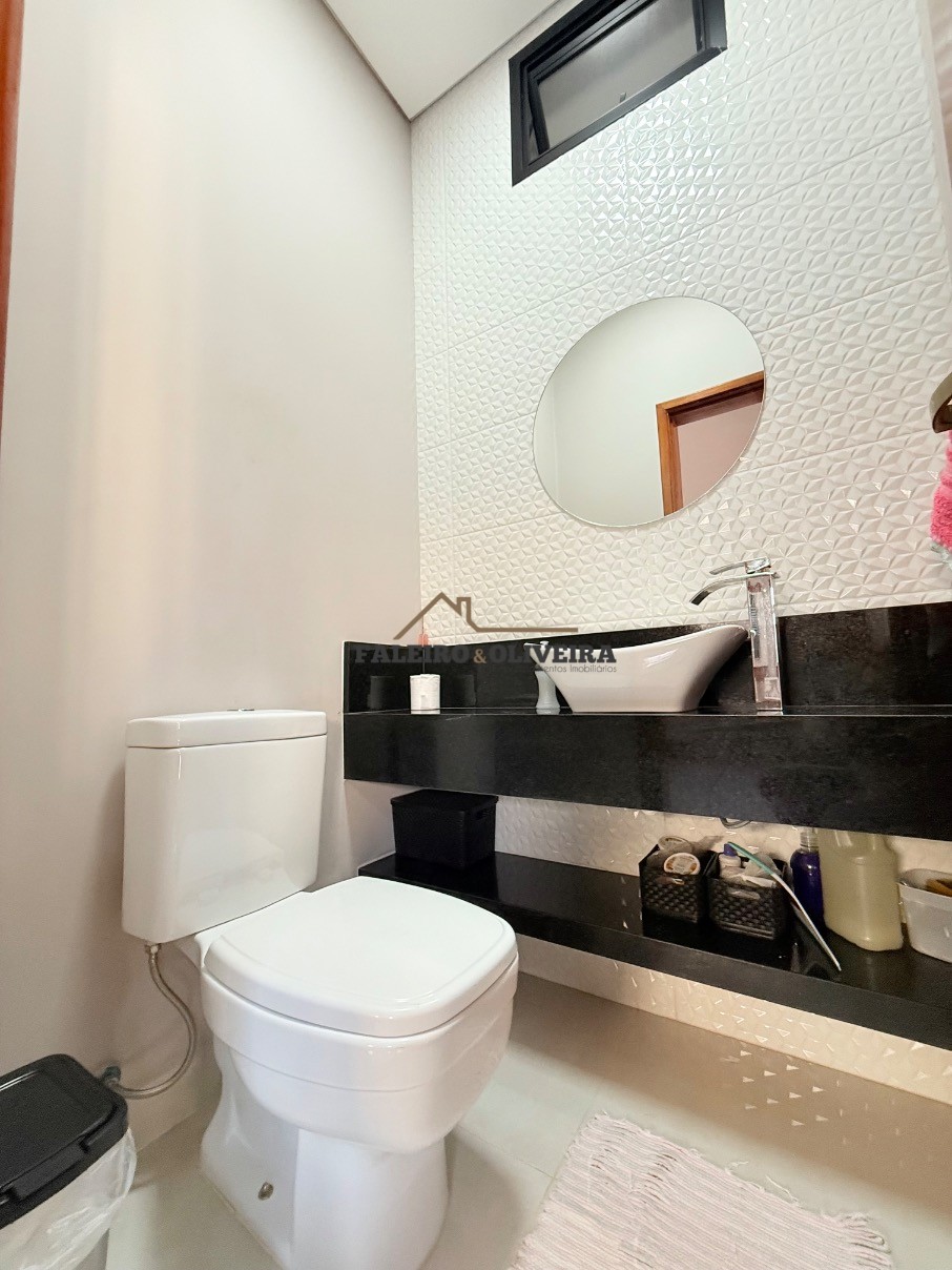 Casa, 4 quartos, 230 m² - Foto 17