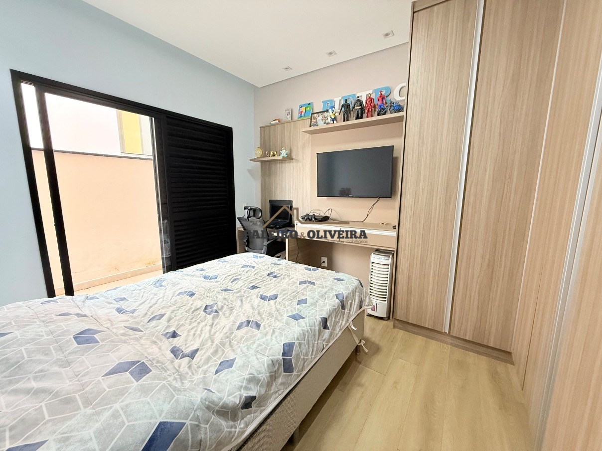 Casa, 4 quartos, 230 m² - Foto 10