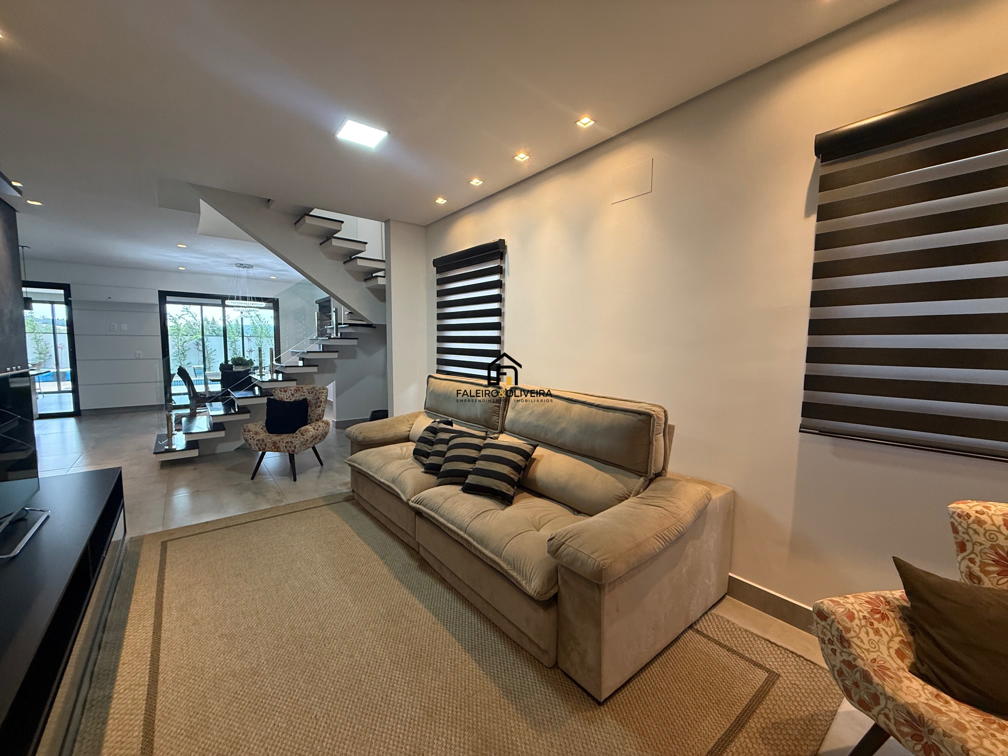 Casa, 4 quartos, 275 m² - Foto 3