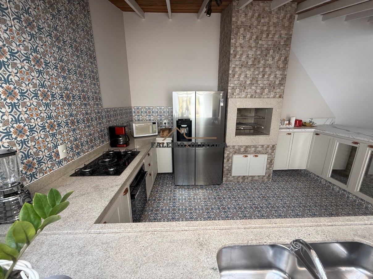 Casa, 3 quartos, 170 m² - Foto 2