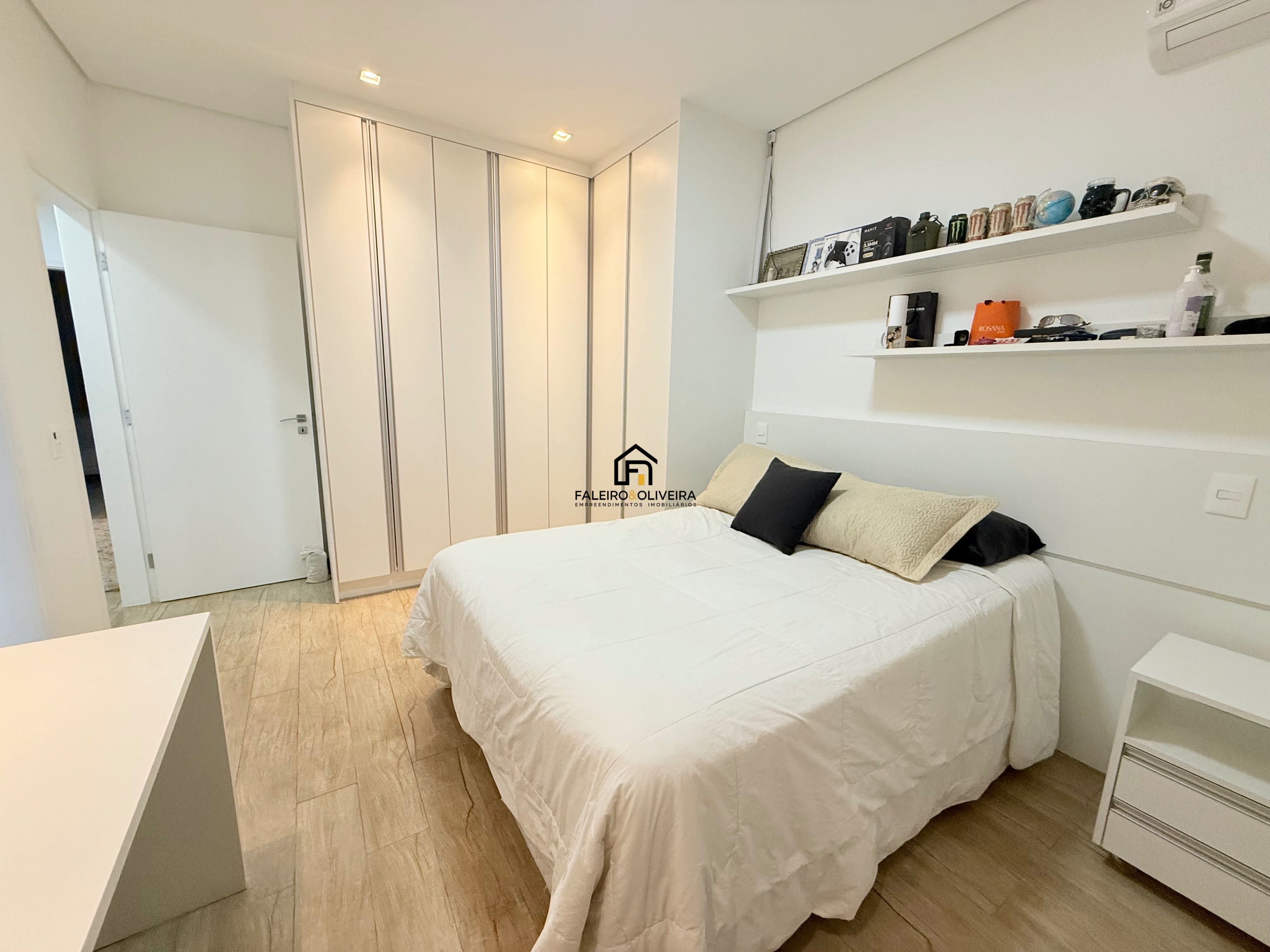 Casa, 4 quartos, 275 m² - Foto 23