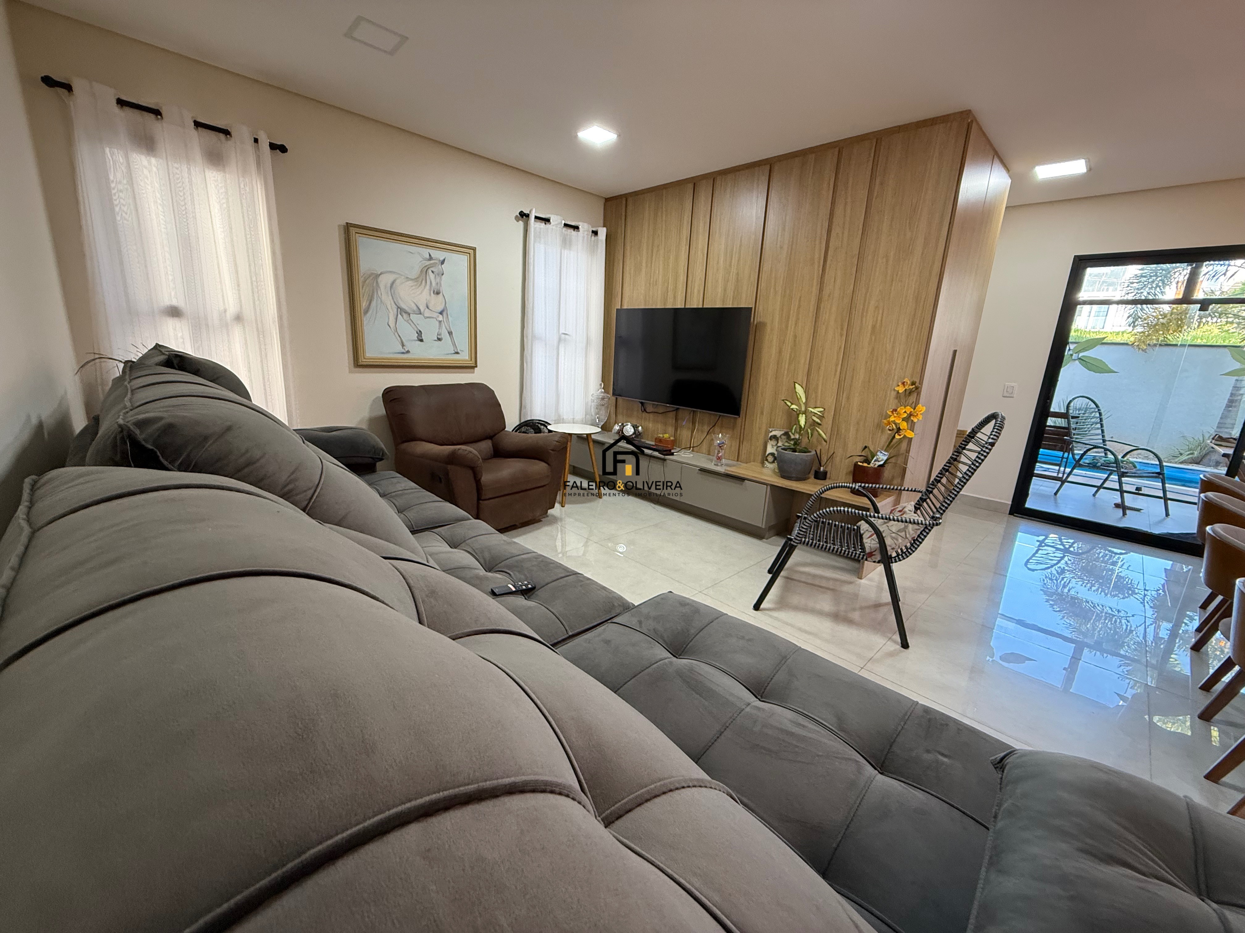 Casa, 4 quartos, 245 m² - Foto 3