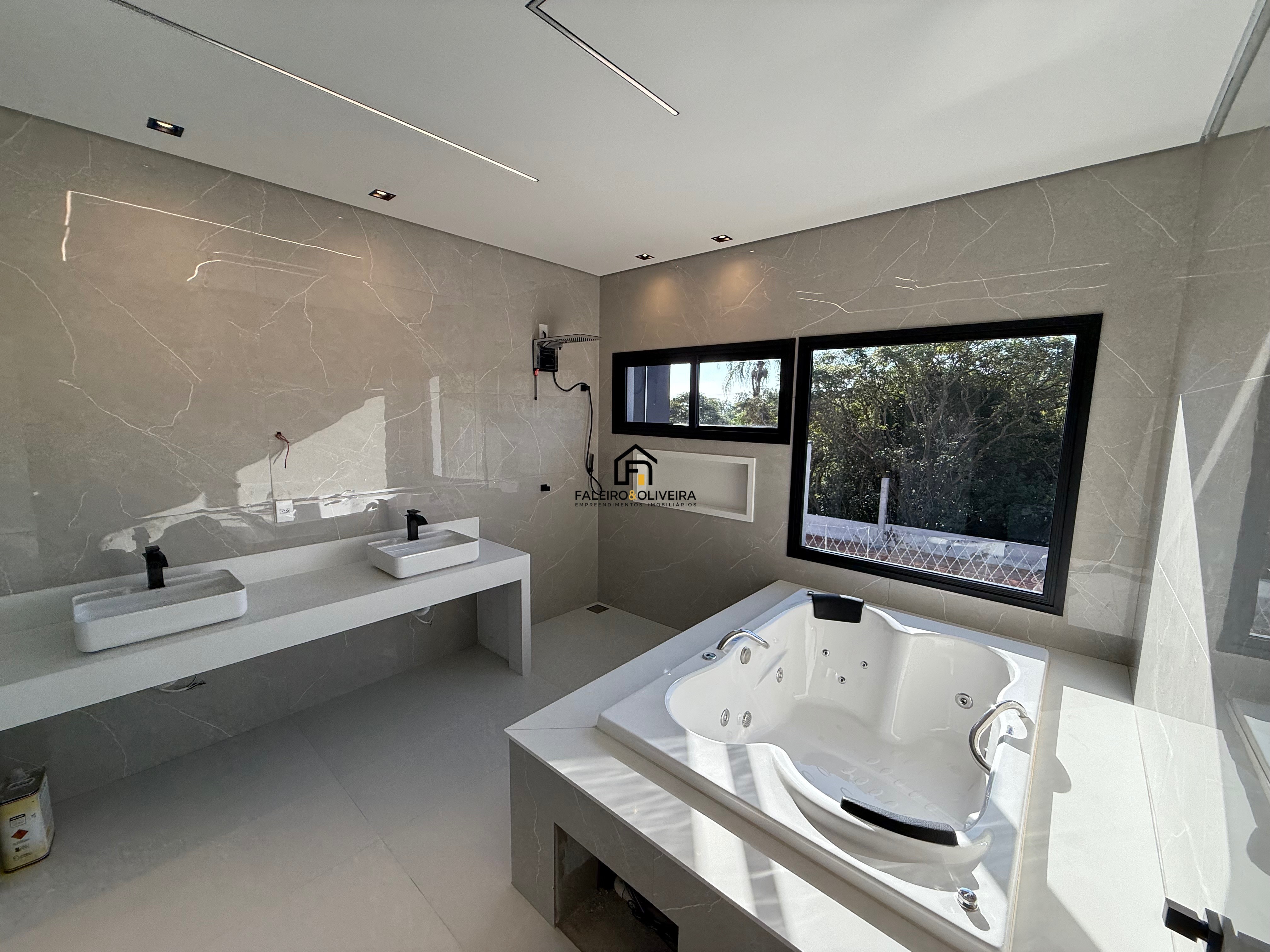 Casa, 4 quartos, 282 m² - Foto 29