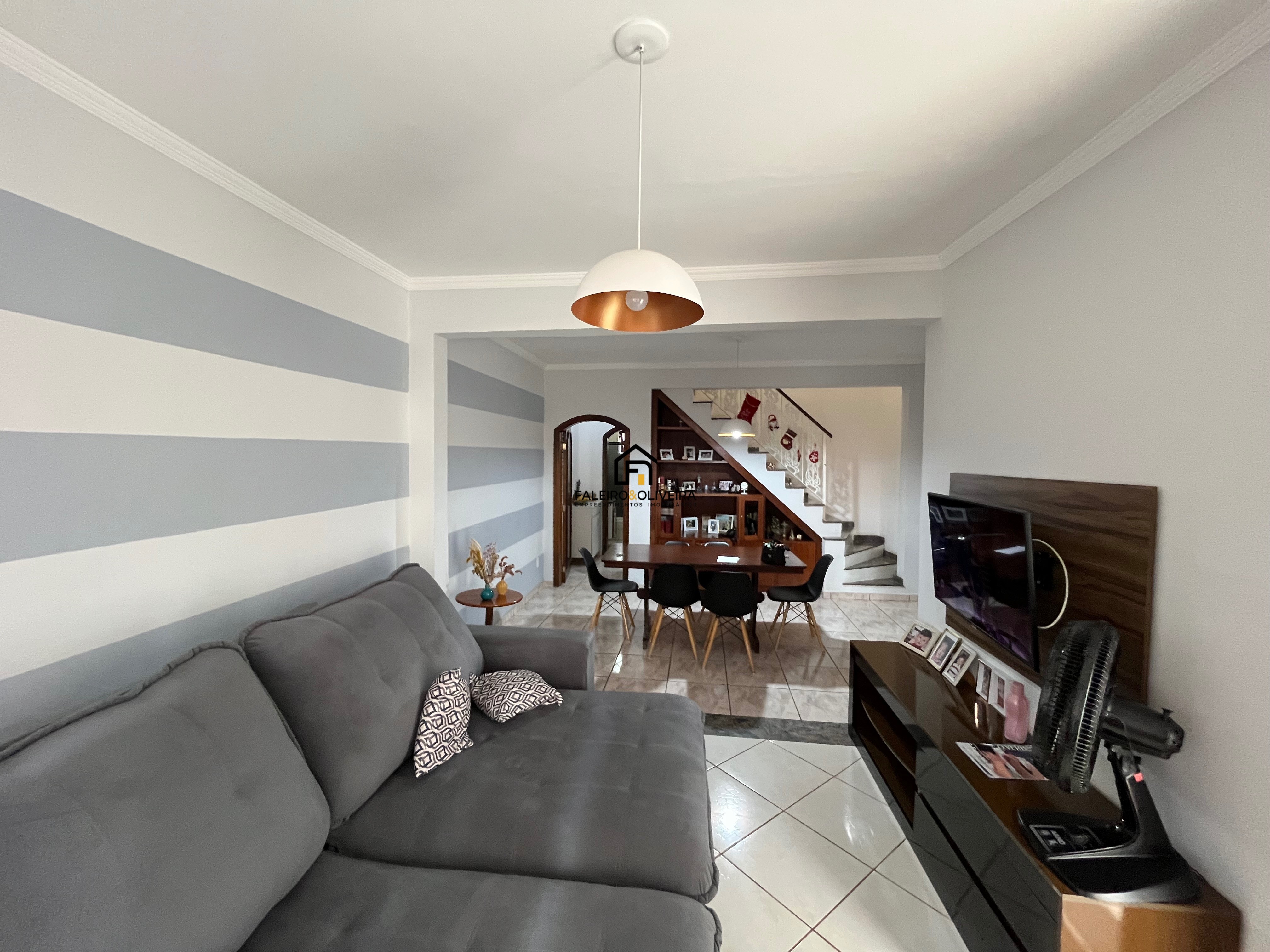 Casa, 3 quartos, 155 m² - Foto 1