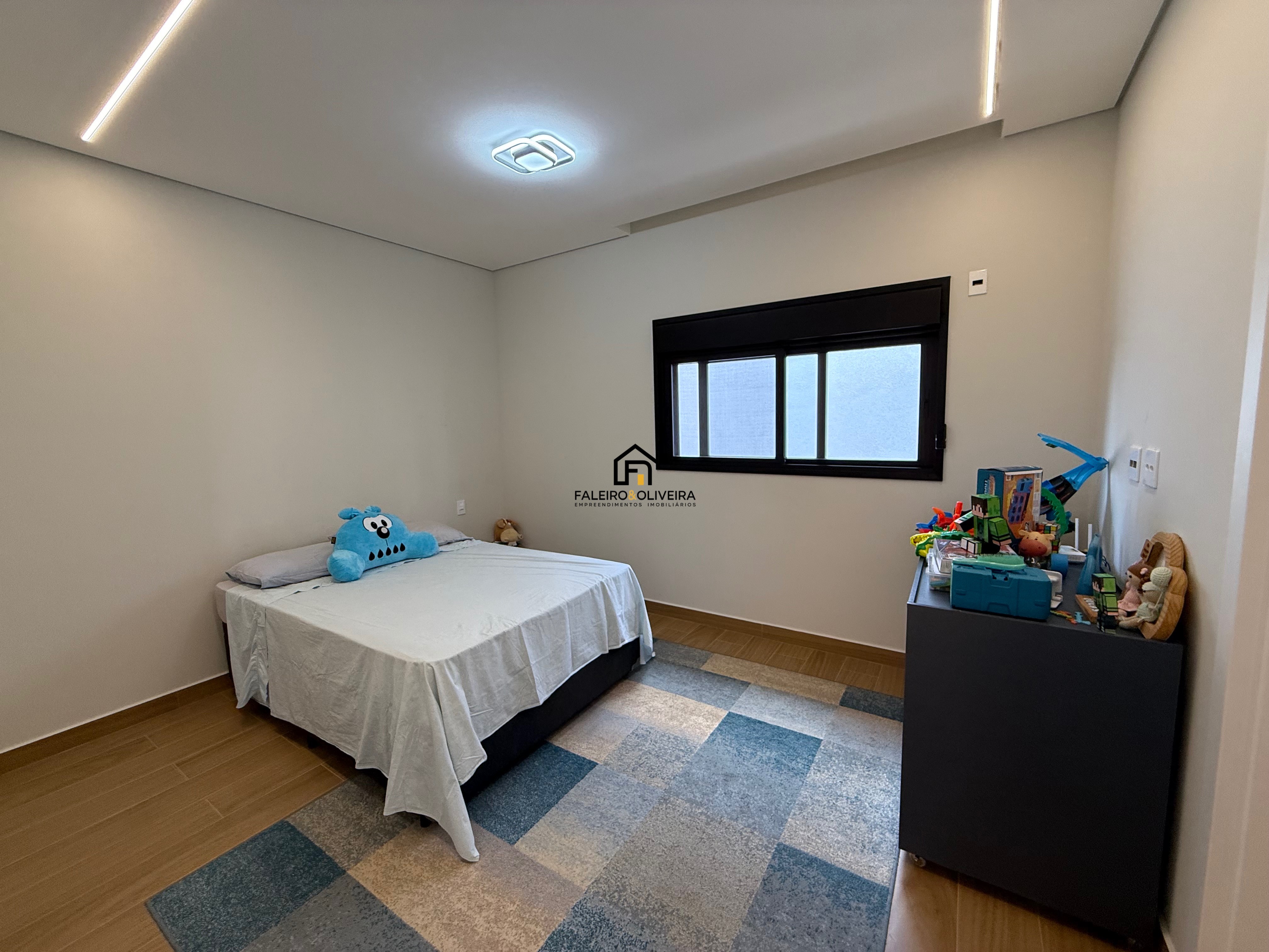 Casa, 4 quartos, 282 m² - Foto 22