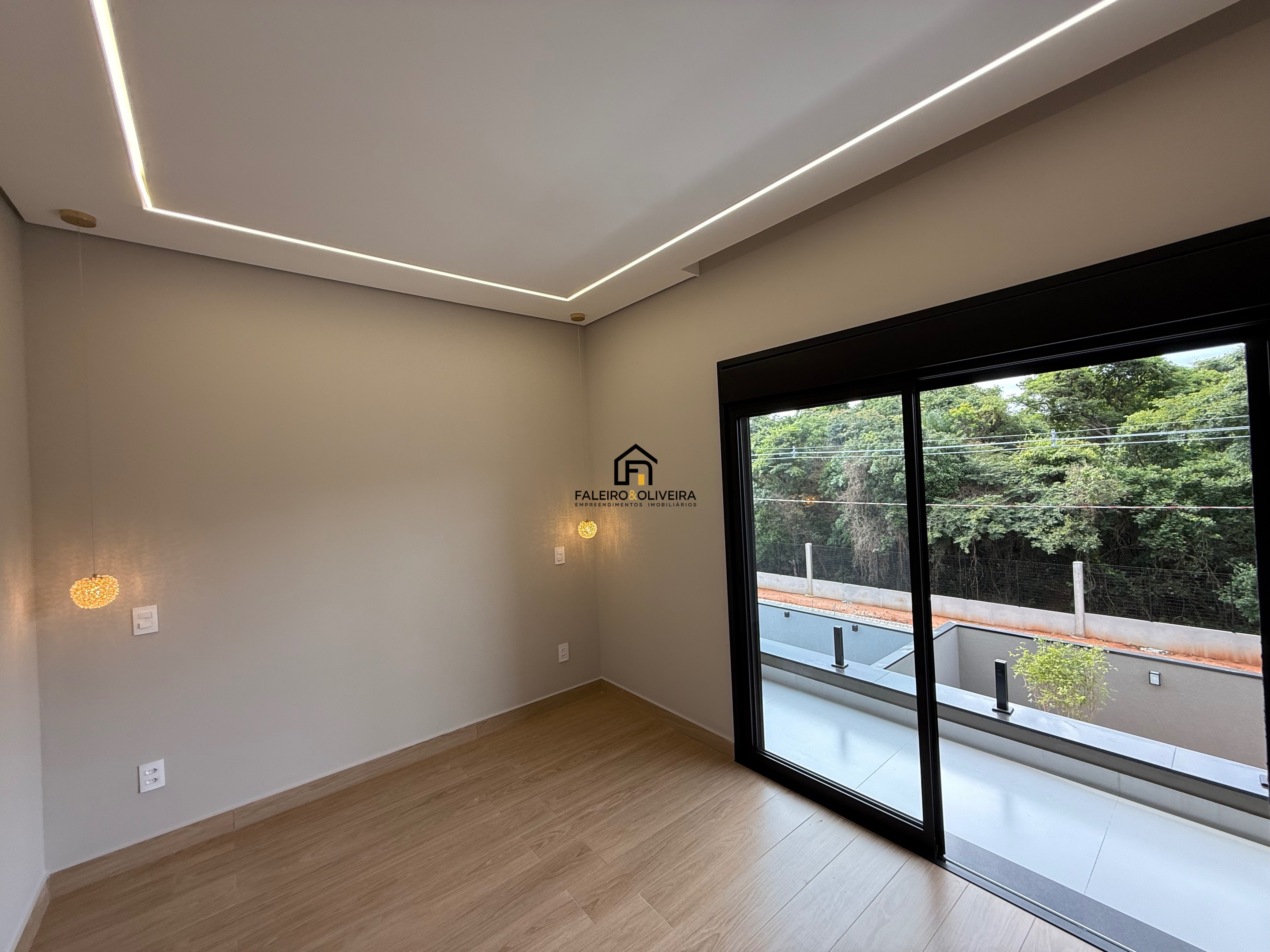 Casa, 3 quartos, 220 m² - Foto 13