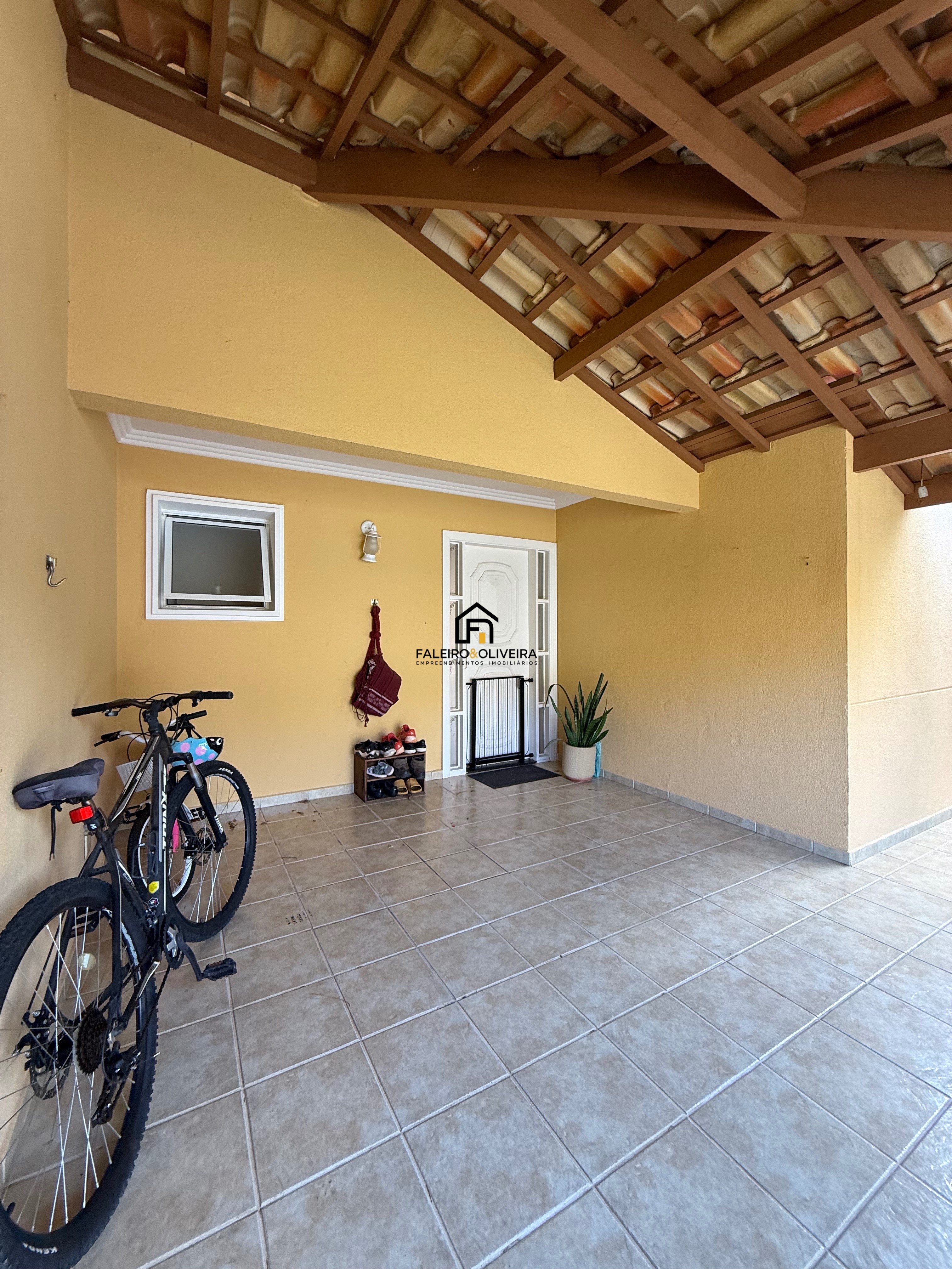 Casa, 3 quartos, 145 m² - Foto 2